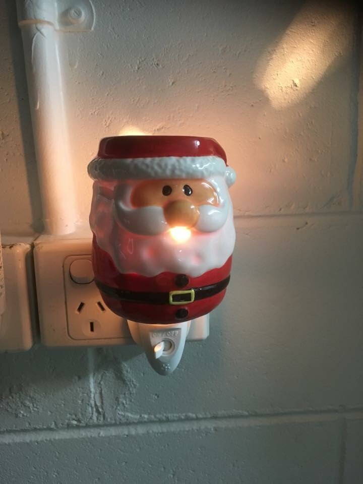 Santa Plugin Melt Warmer