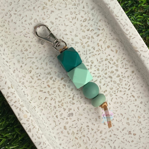 “Green” Midi Beaded Keychain